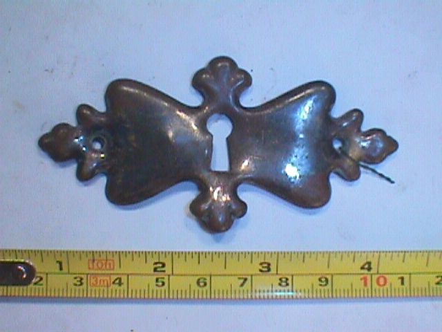 ANTIQUE RESTORATION HARDWARE AT ROBINSONS ANTIQUES ESCUTCHEONS