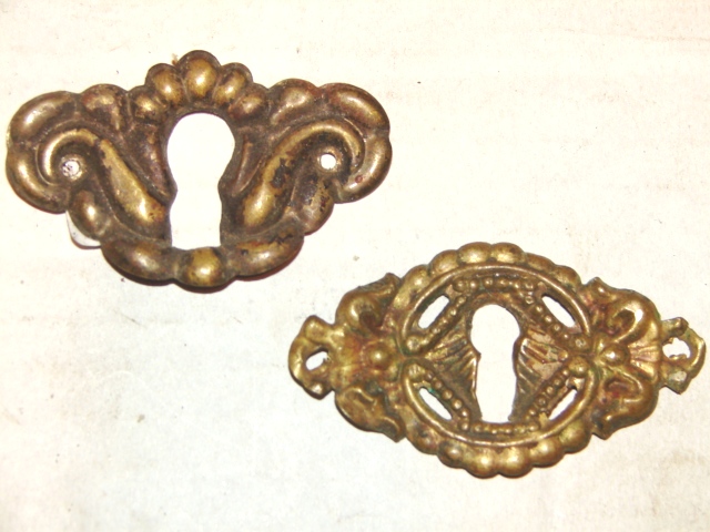 ANTIQUE RESTORATION HARDWARE AT ROBINSONS ANTIQUES ESCUTCHEONS