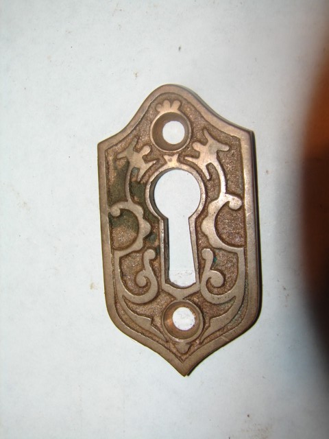 ANTIQUE RESTORATION HARDWARE AT ROBINSONS ANTIQUES ESCUTCHEONS