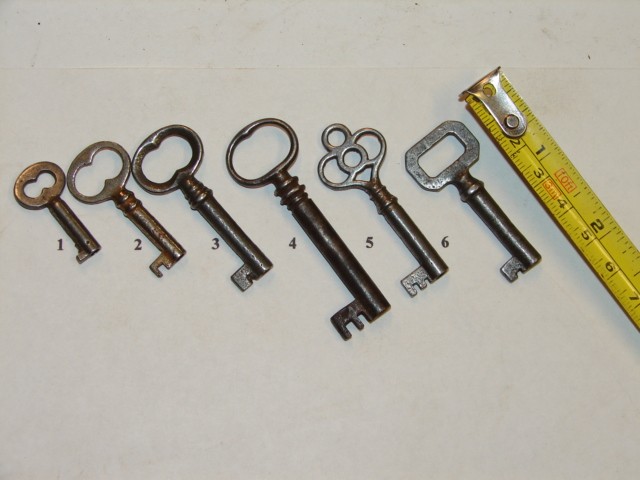 REPRODUCTION AND ANTIQUE SKELETON KEYS