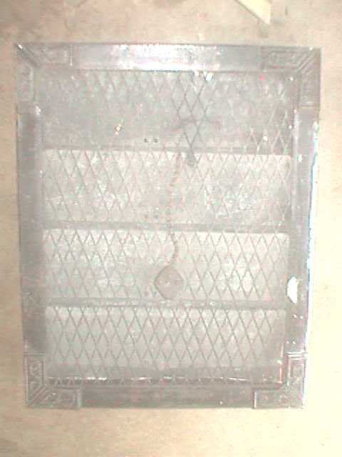 Antique Restoration Hardware, Register