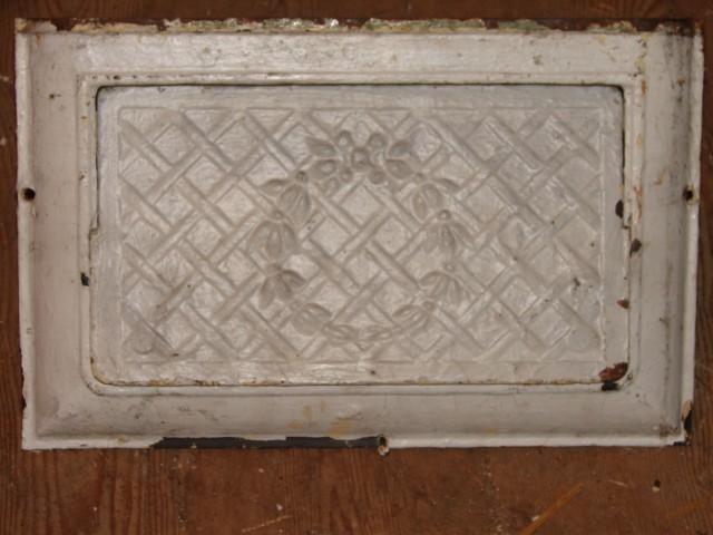  Antique Restoration Hardware, Register