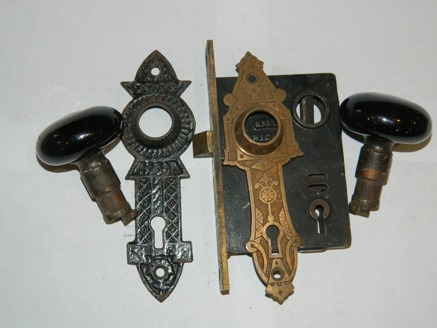 Chicago Door Knobs