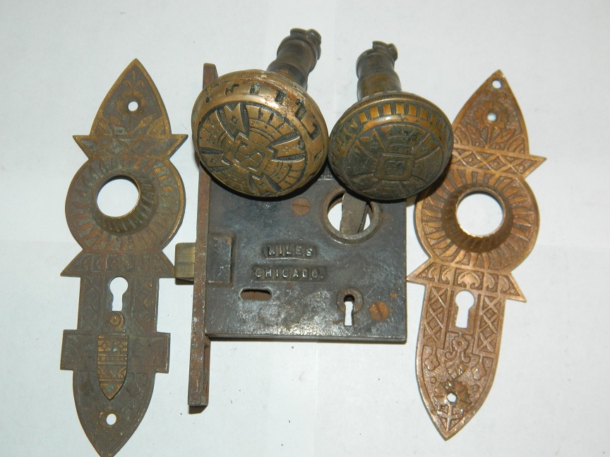 Chicago Door Knobs