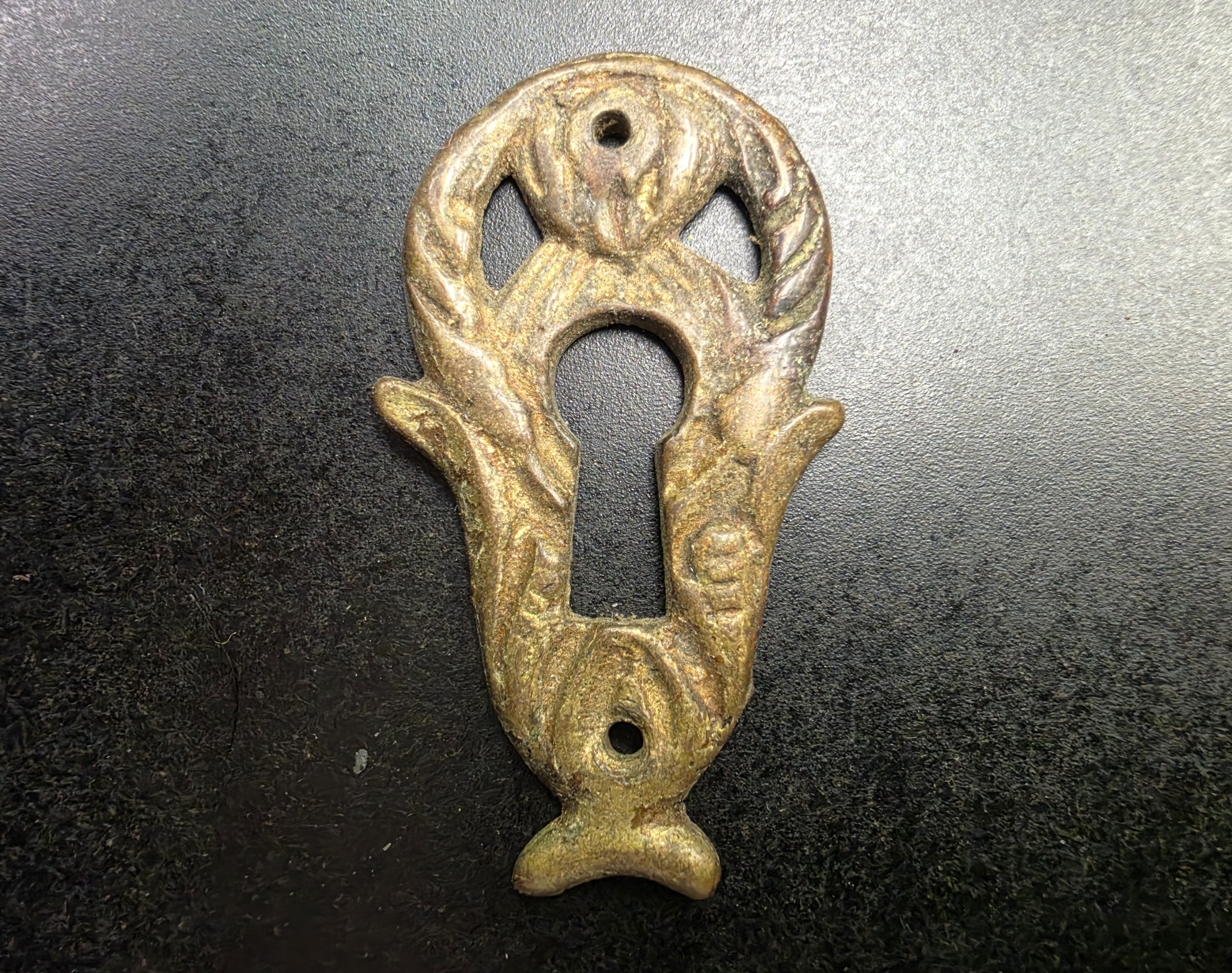 ANTIQUE RESTORATION HARDWARE AT ROBINSONS ANTIQUES ESCUTCHEONS