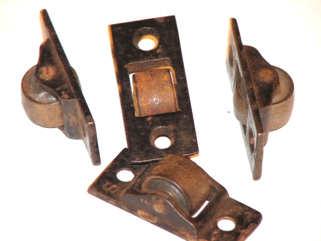Antique Restoration Hardware, Castor