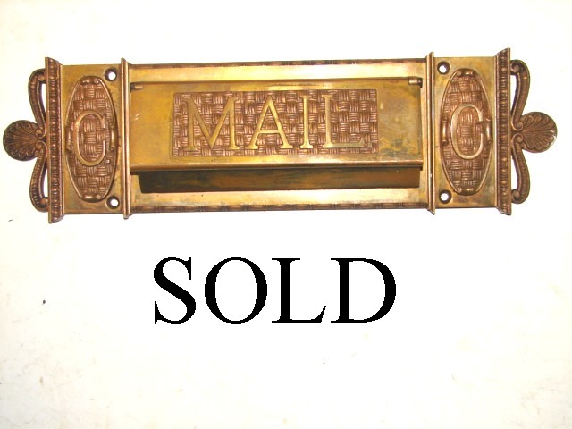  Antique Restoration Hardware, Mail