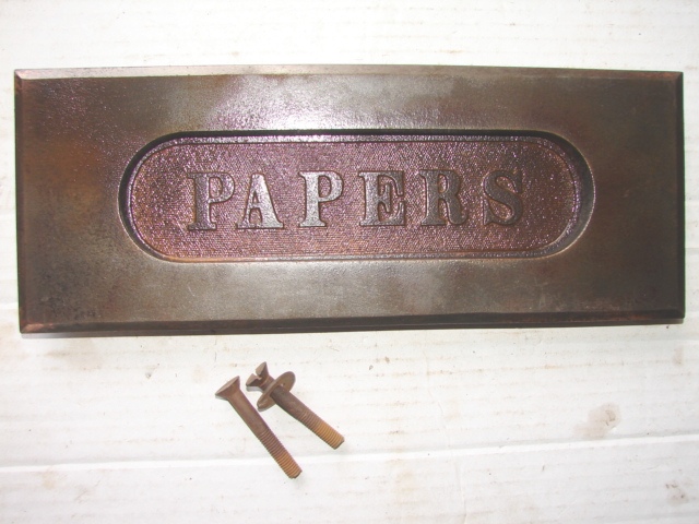  Antique Restoration Hardware, Mail