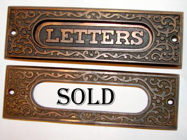  Antique Restoration Hardware, Mail