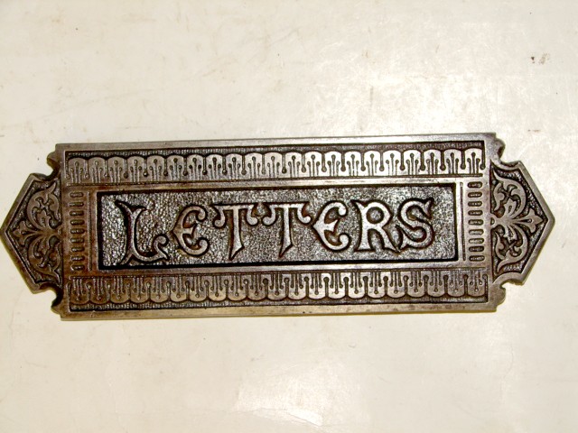  Antique Restoration Hardware, Mail