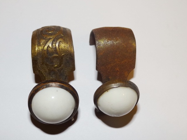  Antique Restoration Hardware, Picture Nails